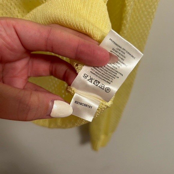 Tibi NWT Mesh Pullover Sweater in Citron size Medium (M) - Picture 4 of 7